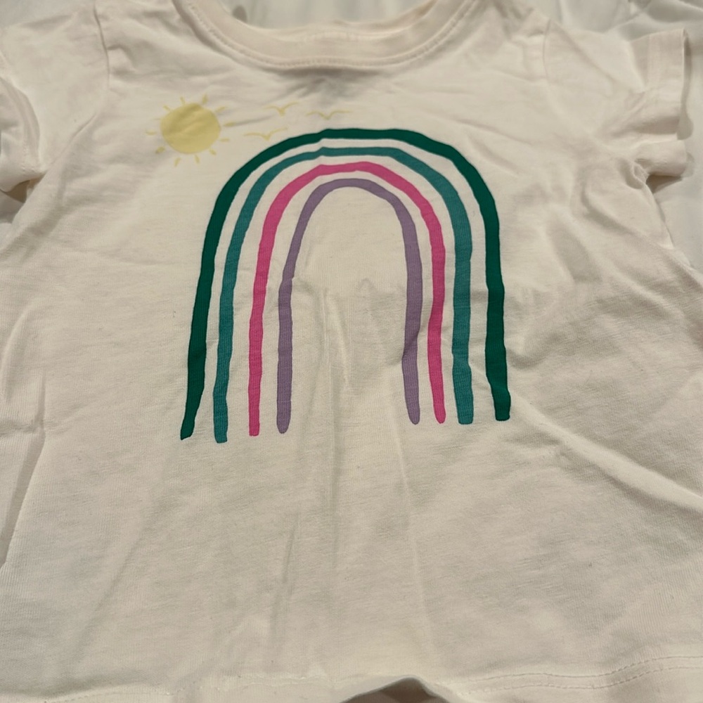 Kids rainbow tshirt